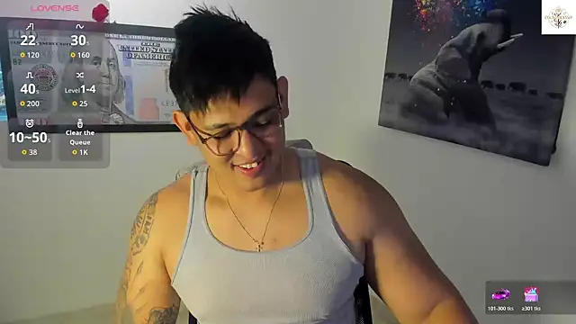 Snapshot of Colton_Massif chatting on October 28, 2025, 10:31 pm Colton Massif online show from October 28, 2025, 10:31 pm