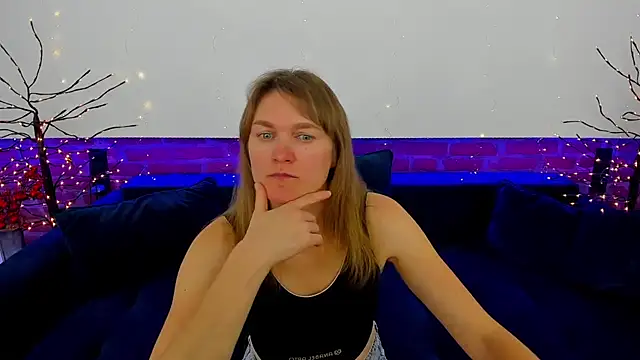 Anabell xxx online show from December 4, 2025, 6:51 pm