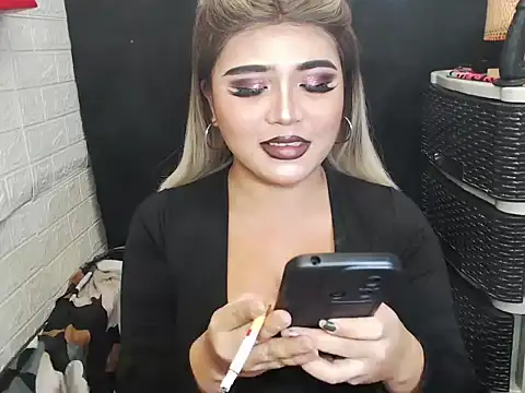 x12inchanaconda online show from November 7, 2025, 12:59 am