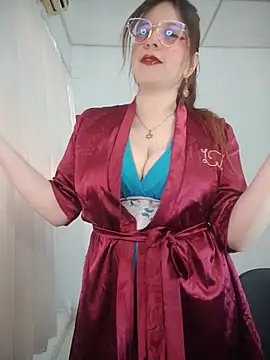 lorenitabella online show from May 24, 2026, 8:09 pm