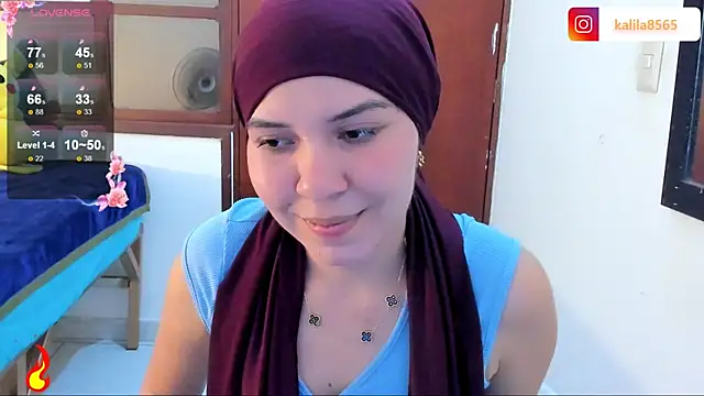 Snapshot of MatchedEyebrow chatting on January 13, 2026, 8:57 pm MatchedEyebrow online show from January 13, 2026, 8:57 pm