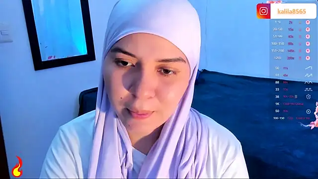 Snapshot of MatchedEyebrow chatting on February 25, 2026, 8:41 pm MatchedEyebrow online show from February 25, 2026, 8:41 pm