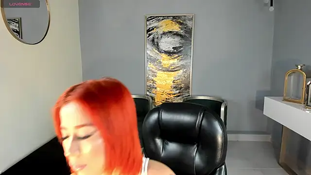 MadelineFox online show from February 10, 2026, 7:51 am