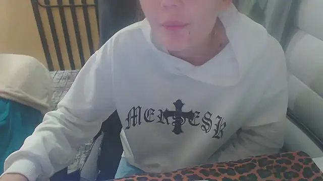 Snapshot of Laco-cO chatting on October 27, 2025, 5:14 pm Laco-cO online show from October 27, 2025, 5:14 pm