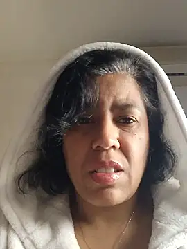 Molly newman6 online show from January 19, 2026, 11:25 am