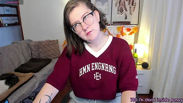 Snapshot of HunnyyLove chatting on March 9, 2025, 3:27 pm HunnyyLove online show from March 9, 2025, 3:27 pm