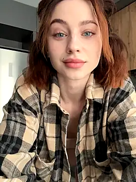 Camilla Railian online show from September 28, 2025, 12:23 pm