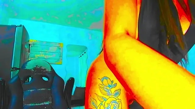 candy purity online show from February 26, 2025, 12:41 am