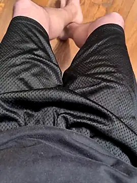 Snapshot of MrandMrsHaze chatting on January 18, 2026, 7:01 am MrandMrsHaze online show from January 18, 2026, 7:01 am