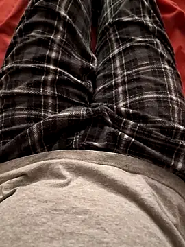 Snapshot of MrandMrsHaze chatting on February 13, 2026, 12:21 am MrandMrsHaze online show from February 13, 2026, 12:21 am