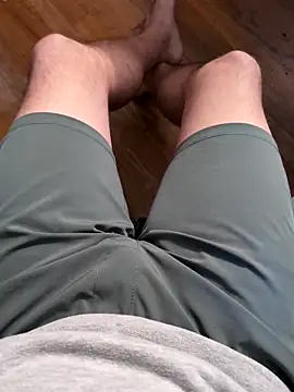 Snapshot of MrandMrsHaze chatting on November 2, 2025, 2:38 am MrandMrsHaze online show from November 2, 2025, 2:38 am