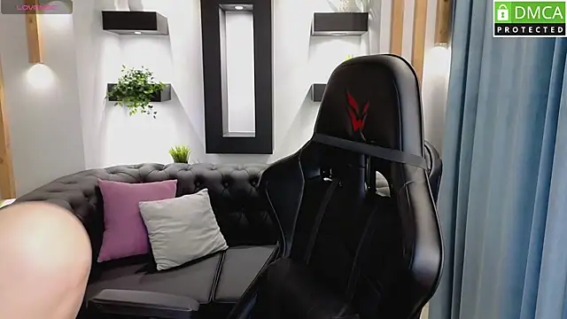 Mira Mermayd online show from February 27, 2025, 1:08 am