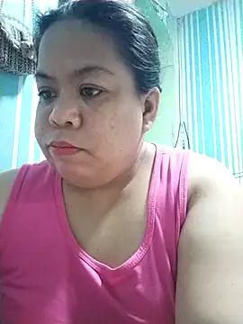 xxsweetshybabe online show from October 6, 2025, 7:20 am