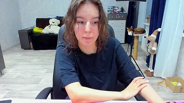 Snapshot of c_arina_x chatting on March 2, 2025, 2:36 pm c arina x online show from March 2, 2025, 2:36 pm