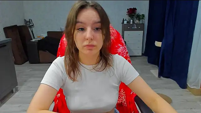 Snapshot of c_arina_x chatting on January 25, 2025, 9:04 pm c arina x online show from January 25, 2025, 9:04 pm