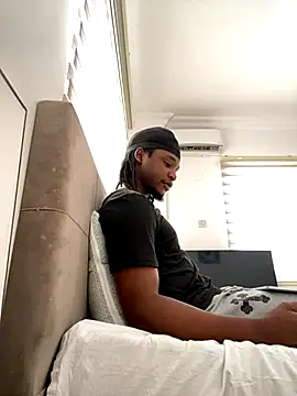 finefinance online show from November 6, 2025, 6:39 am