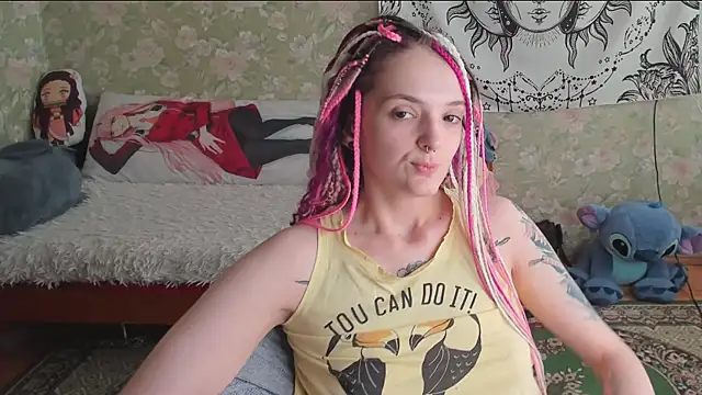 Snapshot of Cutie_Adelia chatting on June 24, 2026, 10:25 am Cutie Adelia online show from June 24, 2026, 10:25 am