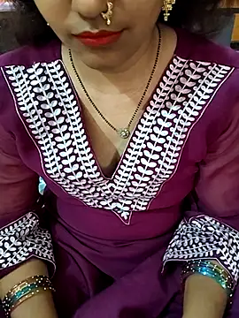 Diya 143 online show from May 21, 2026, 7:28 am