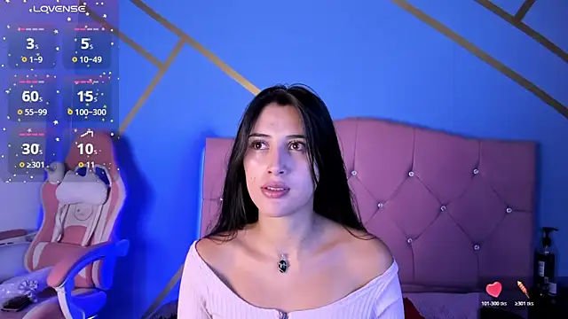 brenda moris01 online show from November 26, 2025, 8:09 pm