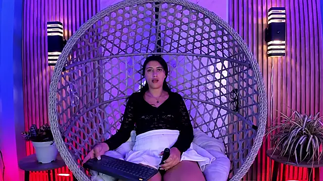 brenda moris01 online show from March 19, 2026, 9:59 pm