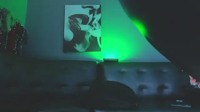 Amberstones online show from November 12, 2025, 8:45 pm