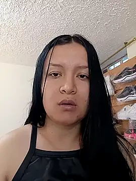 Arisha34 online show from December 14, 2025, 2:44 pm