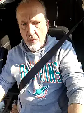 Snapshot of openminddaddy chatting on March 4, 2026, 1:19 pm openminddaddy online show from March 4, 2026, 1:19 pm