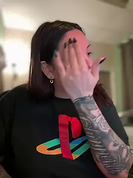 Snapshot of nativepumpkin95 chatting on February 9, 2026, 8:45 am nativepumpkin95 online show from February 9, 2026, 8:45 am