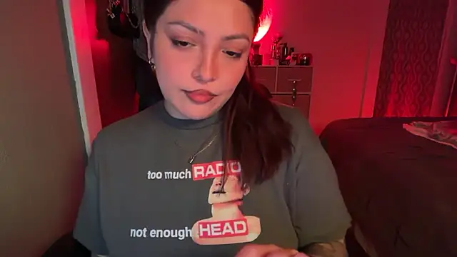 nativepumpkin95 online show from April 1, 2026, 6:26 am