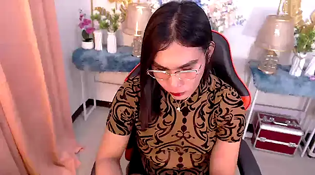 Snapshot of Asian_flabby chatting on February 23, 2025, 8:11 pm Asian flabby online show from February 23, 2025, 8:11 pm