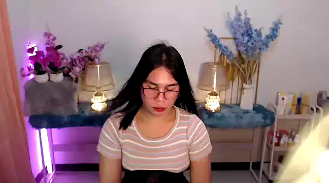 Snapshot of Asian_flabby chatting on January 20, 2025, 8:07 pm Asian flabby online show from January 20, 2025, 8:07 pm