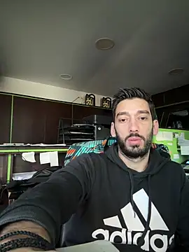 Snapshot of dk2995 chatting on February 18, 2025, 7:21 am dk2995 online show from February 18, 2025, 7:21 am