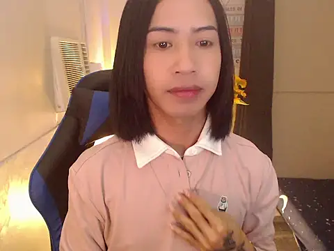 Lemonadexxx online show from November 10, 2025, 11:15 am