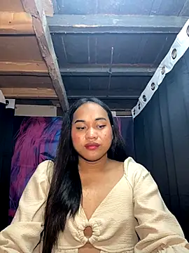 bettina love online show from November 13, 2025, 7:18 pm