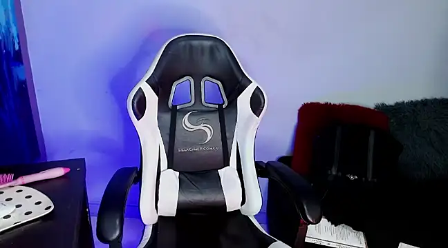 Ardat Lili69 online show from January 31, 2025, 1:34 pm