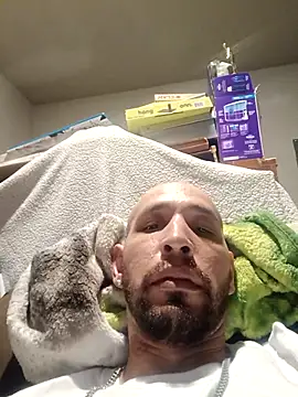 mrbigone45 online show from April 12, 2026, 12:41 pm