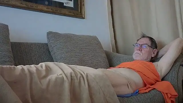 Snapshot of CDforU chatting on March 4, 2026, 4:59 pm CDforU online show from March 4, 2026, 4:59 pm