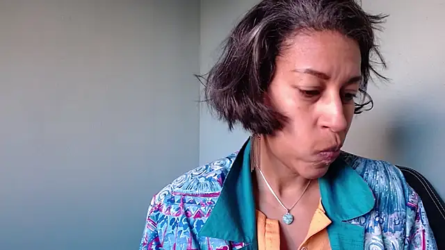 Snapshot of Goldenlace chatting on February 26, 2026, 4:29 pm Goldenlace online show from February 26, 2026, 4:29 pm