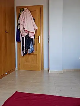 Goldenlace online show from April 23, 2026, 11:05 am