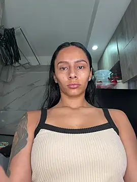 Snapshot of karlyn_angels chatting on May 12, 2026, 5:30 pm karlyn angels online show from May 12, 2026, 5:30 pm