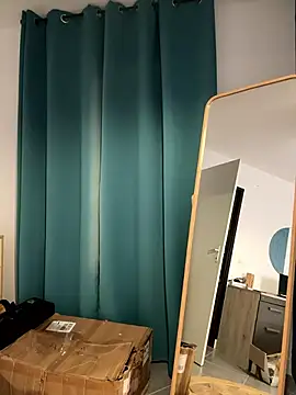 Snapshot of Daisy_Michto_Officiel chatting on February 6, 2026, 1:12 am Daisy Michto Officiel online show from February 6, 2026, 1:12 am