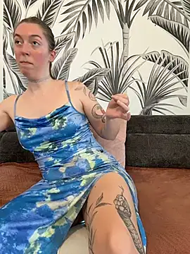 Snapshot of Daisy_Michto_Officiel chatting on May 26, 2026, 1:20 pm Daisy Michto Officiel online show from May 26, 2026, 1:20 pm