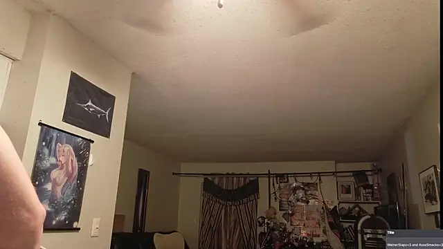 Snapshot of fitmickdfw chatting on October 1, 2025, 4:06 am fitmickdfw online show from October 1, 2025, 4:06 am