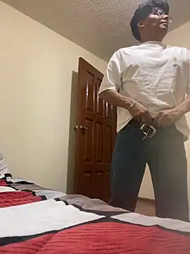 Snapshot of stuard-19 chatting on November 28, 2025, 6:46 am stuard-19 online show from November 28, 2025, 6:46 am