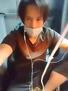 tarou08700870 online show from October 2, 2025, 1:03 pm