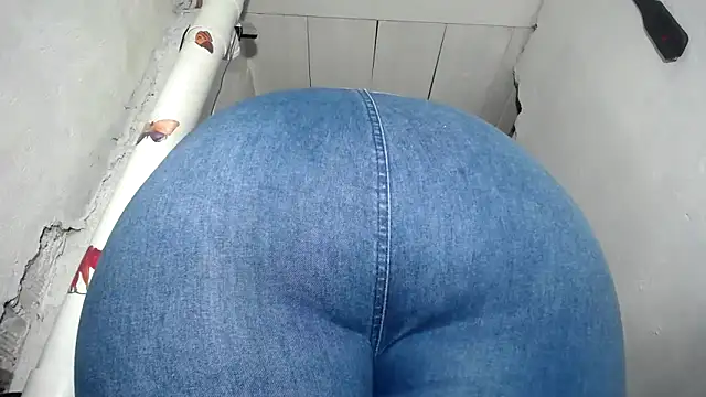 Snapshot of nattashafoxx chatting on March 6, 2026, 4:07 am nattashafoxx online show from March 6, 2026, 4:07 am