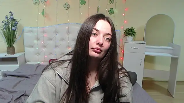 MilanaPrice online show from March 20, 2025, 3:47 pm