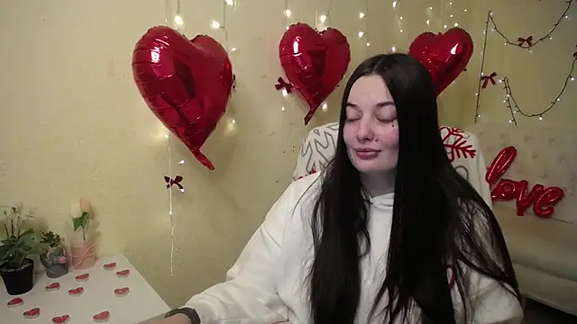 Snapshot of MilanaPrice chatting on February 10, 2026, 7:24 pm MilanaPrice online show from February 10, 2026, 7:24 pm