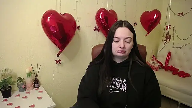 Snapshot of MilanaPrice chatting on February 8, 2026, 6:11 am MilanaPrice online show from February 8, 2026, 6:11 am