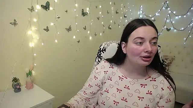 Snapshot of MilanaPrice chatting on February 22, 2026, 6:53 pm MilanaPrice online show from February 22, 2026, 6:53 pm